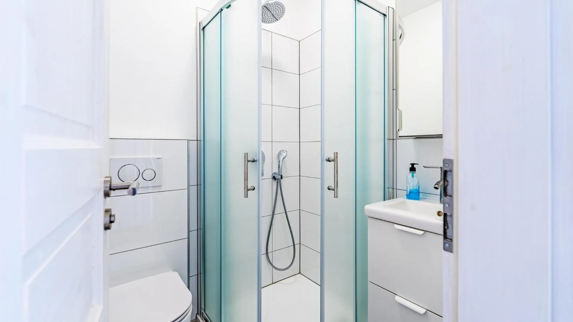 Awesome Apartment In Fazana With Kitchen