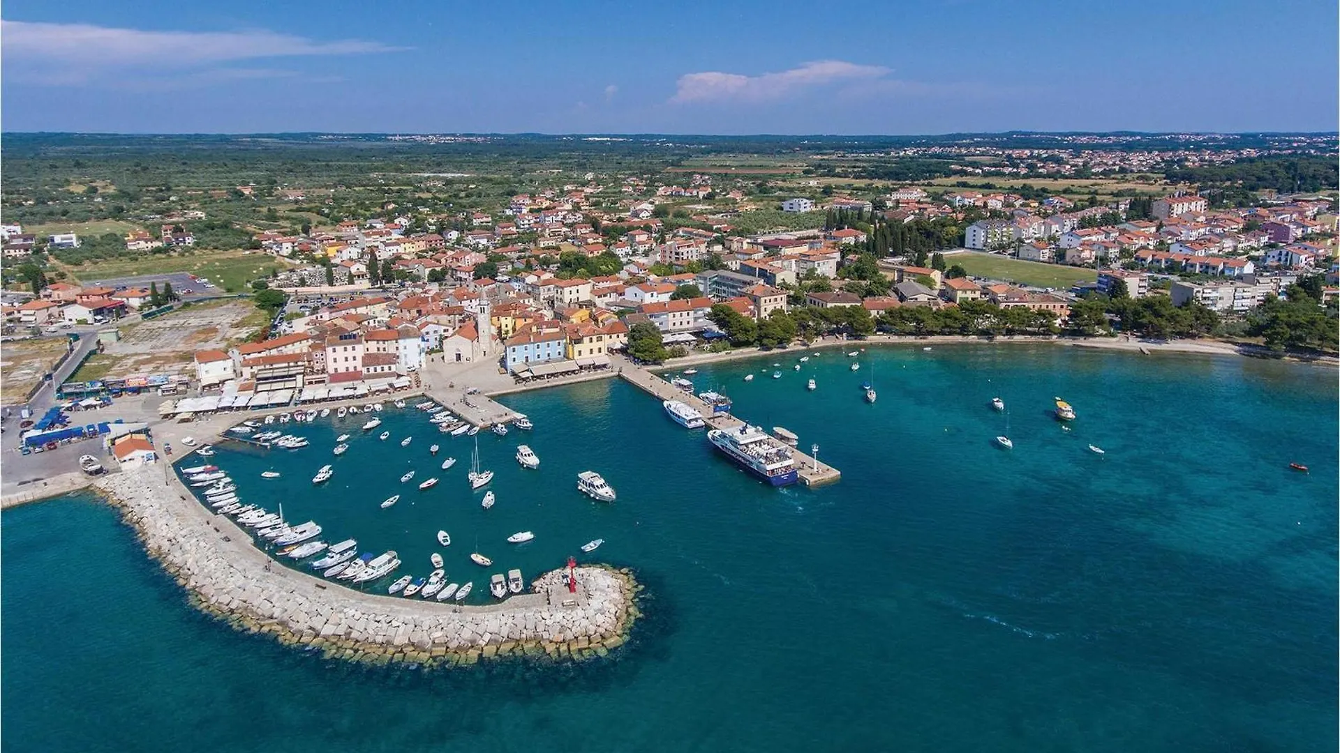 Awesome Apartment In Fazana With Kitchen 0*,  Croatia
